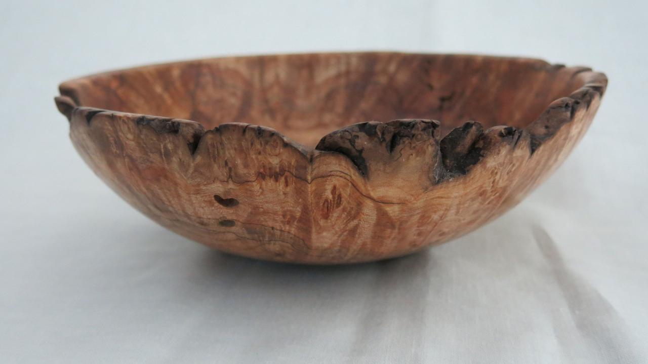 Decorative wooden bowls