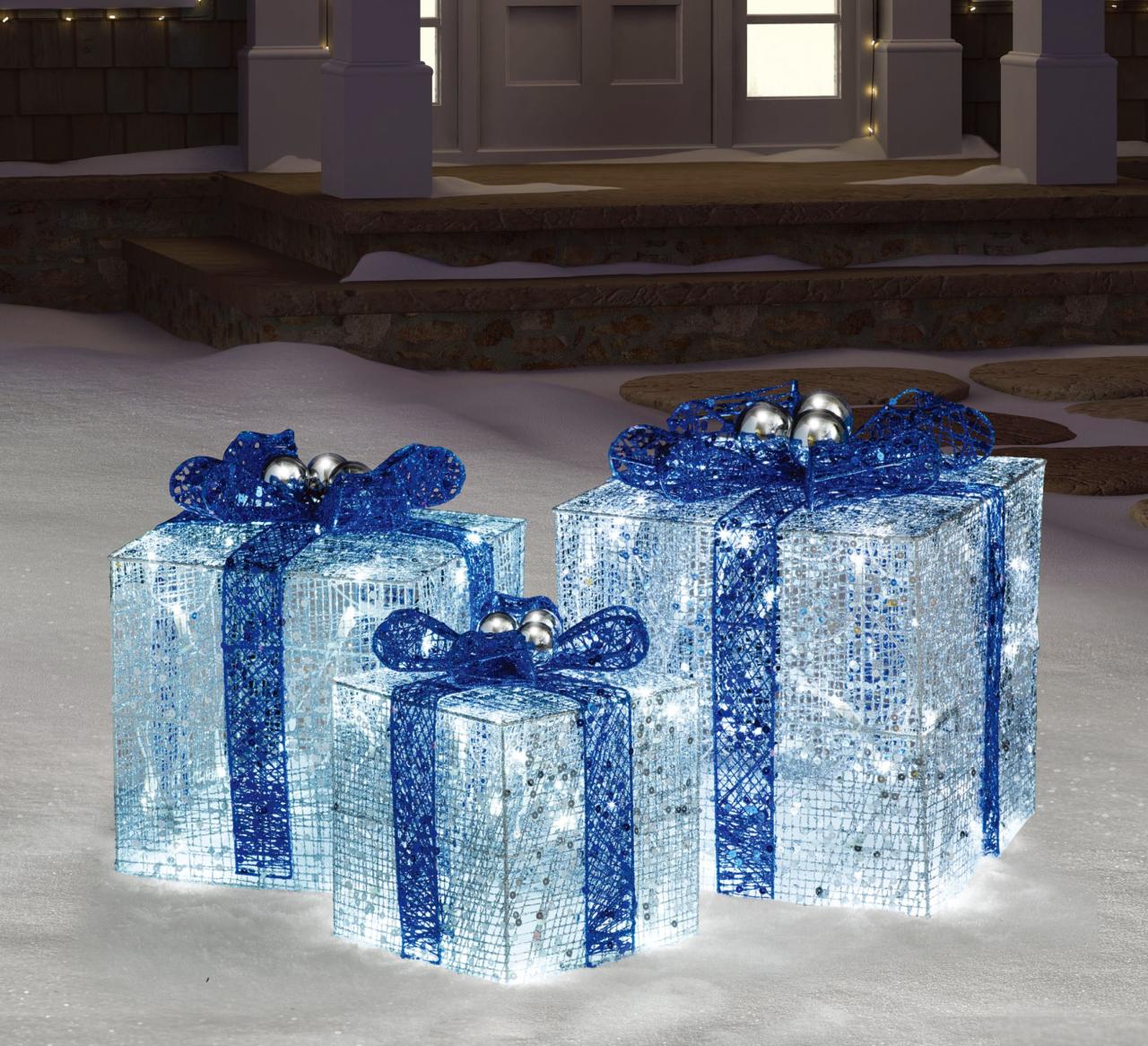 Blue white christmas decorations