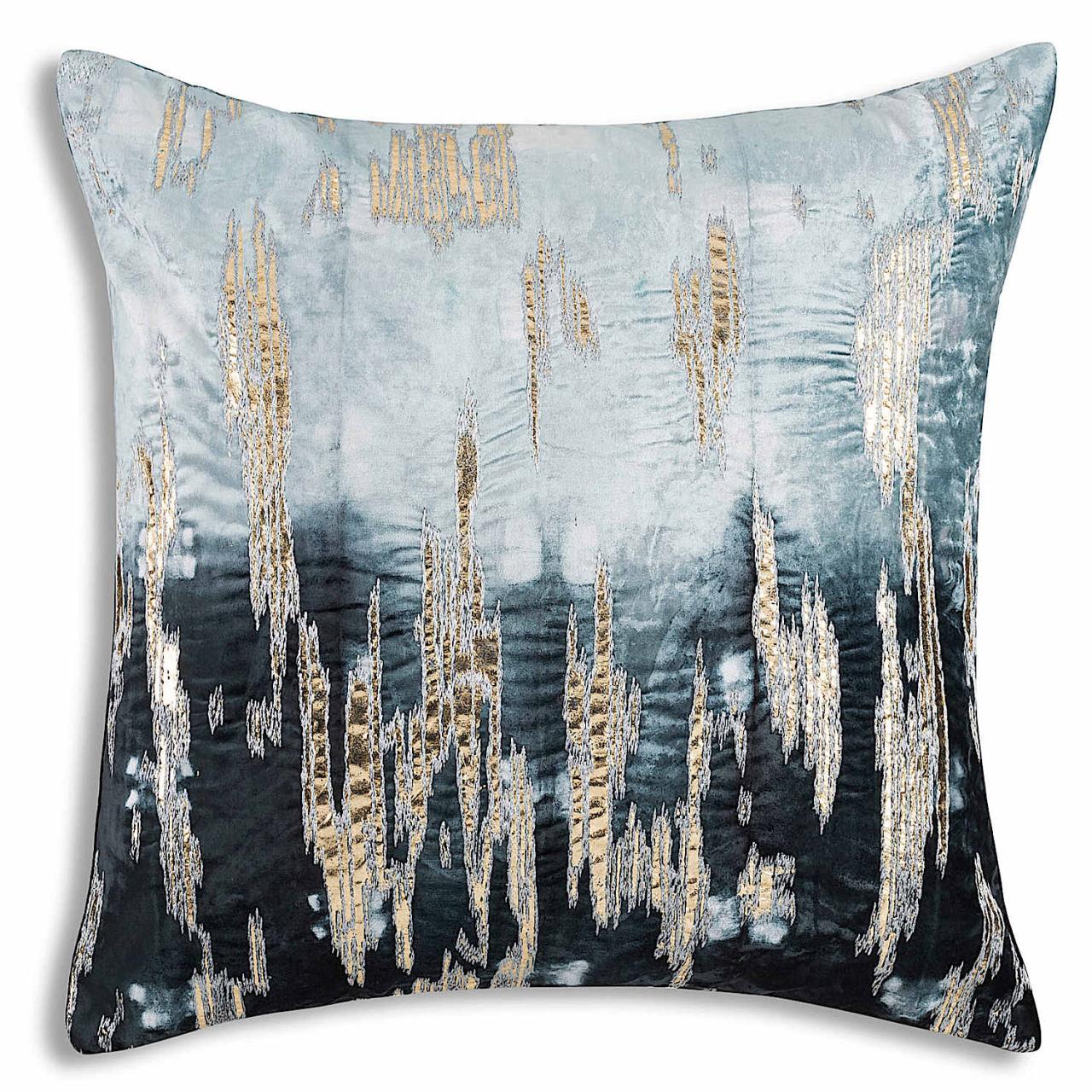 Navy decorative pillows