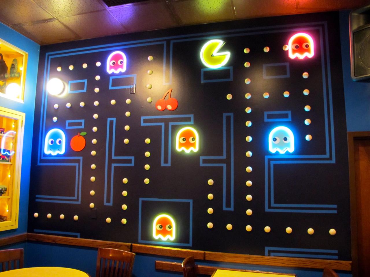 Game room wall decor